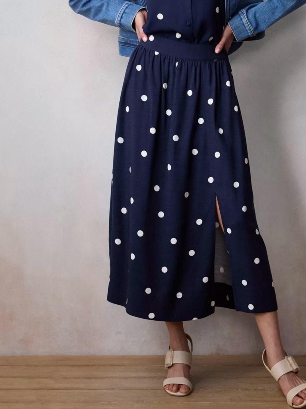 LC Lauren Conrad Navy and White Polka Dot Midi Skirt, Size Medium